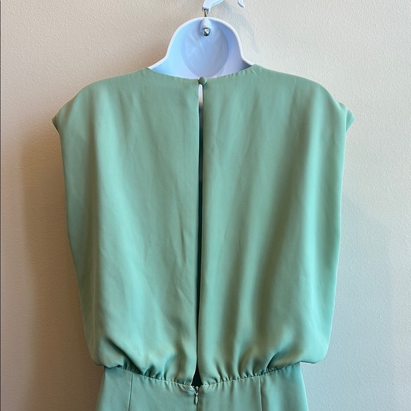 Elegant Mint Green Sleeveless Dress- large - Picture 6 of 7